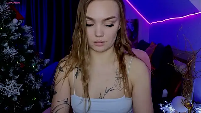 KitsyMoore's cam snapshot