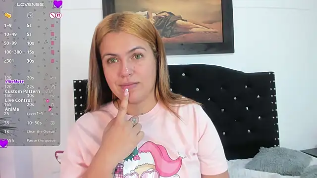 Alexandra_Torress's cam snapshot