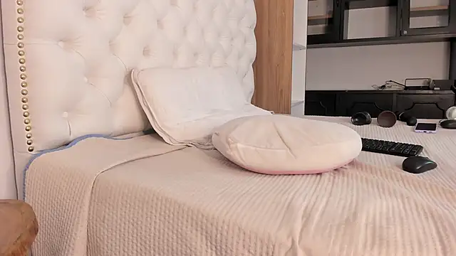 LiliCarterm's cam snapshot