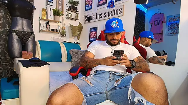 Leenar_Key live sex cam