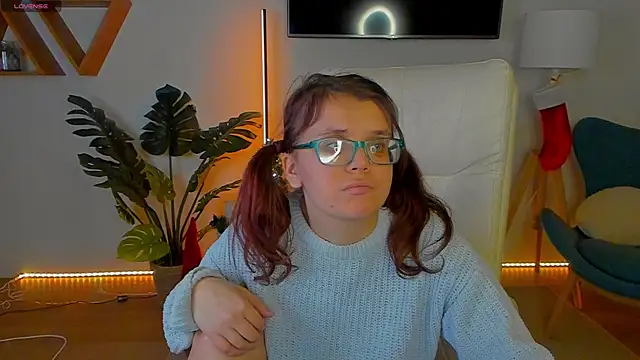 Ariell_Mini's cam snapshot