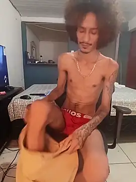 theyllorwillian live sex cam