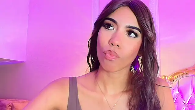 BellaHarpeer's cam snapshot