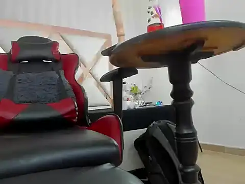 ThomasThund's cam snapshot