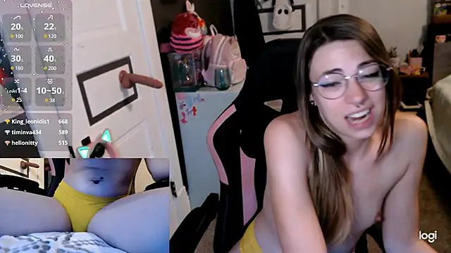 KierBearKisses live sex cam