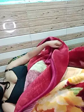 xoupleaura's cam snapshot