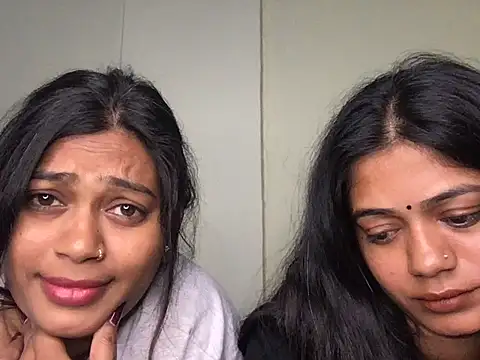 HoleyCoupon's cam snapshot