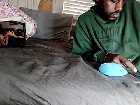 DevinToore live sex cam