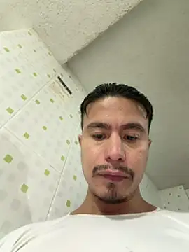 DominickVegas live sex cam