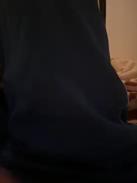 Crevette311 live sex cam