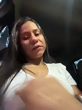 ReggieG live sex cam