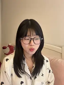 Ella-AAAAA live sex cam