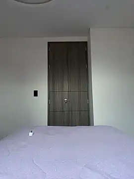 Innerpeace_ live sex cam