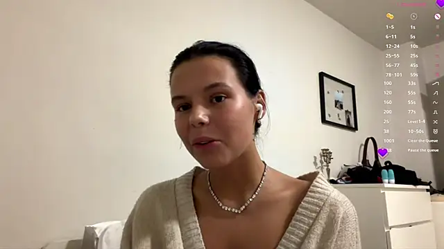 MaydaCornwall live sex cam