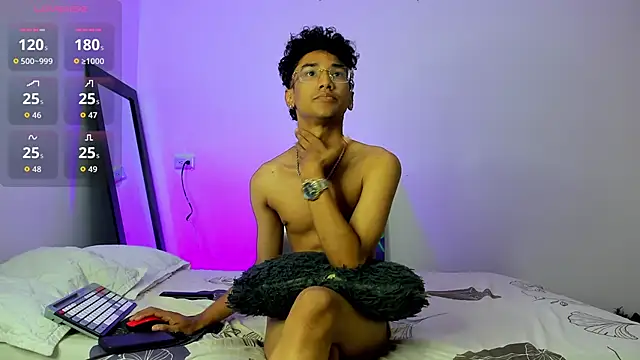 harrytwink18 live sex cam