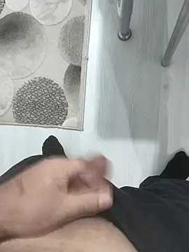 Vuruadam0405's cam snapshot