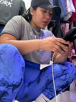 kim_monti live sex cam