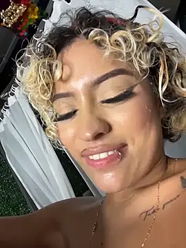 MystiqueXXX live sex cam