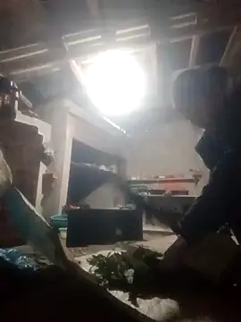 Amiluli's cam snapshot