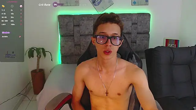 skinny_bigcock02's cam snapshot