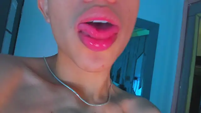 Sebax_Young's cam snapshot