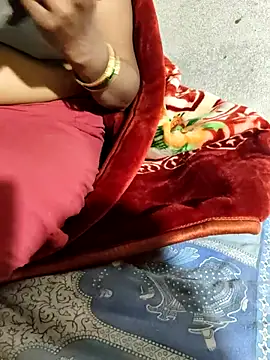 POOJACOUPLE's cam snapshot