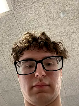 ryan_28747 live sex cam