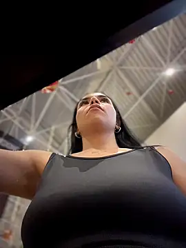 Naatalia live sex cam