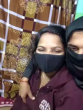 Aditya_sanjna's cam snapshot