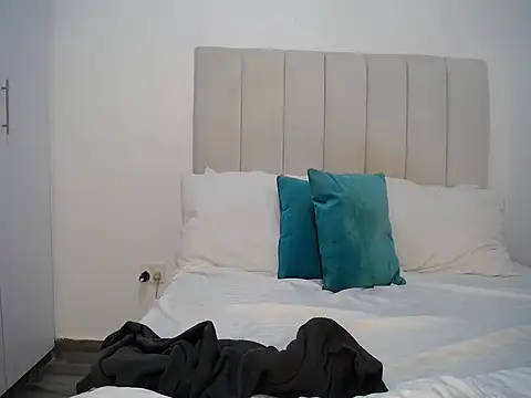 Pretty_Liya08's cam snapshot