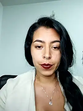 Luianna live sex cam