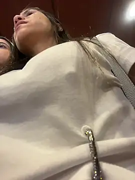 ReggieG's cam snapshot