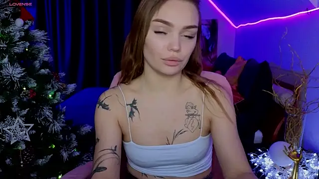 KitsyMoore's cam snapshot