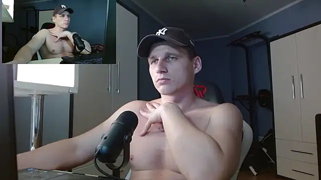 Poliglotjoe1's cam snapshot