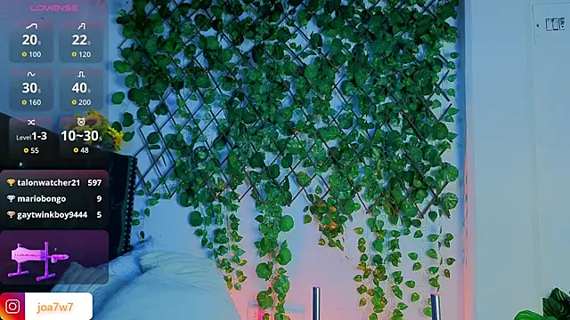 Levii_Ackermann live sex cam