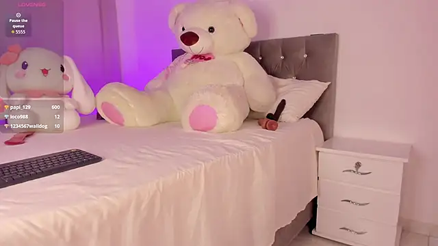 Nicksantoss live sex cam