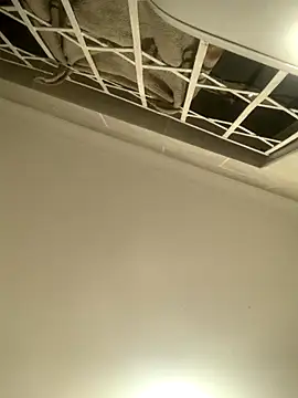 Creamy_bitchxxx's cam snapshot