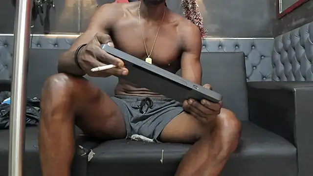 Terrance_z live sex cam