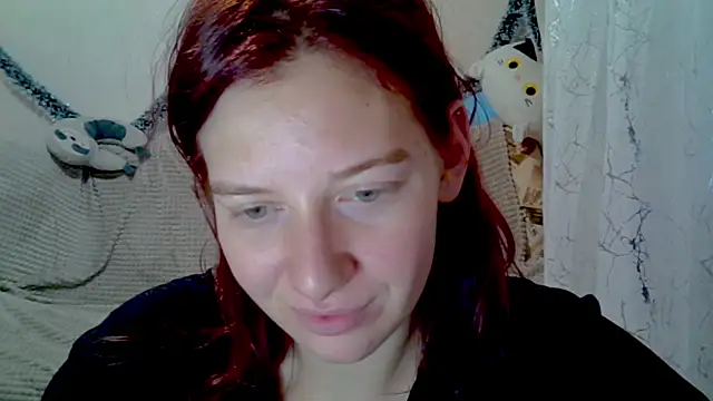 Lily_Ember's cam snapshot