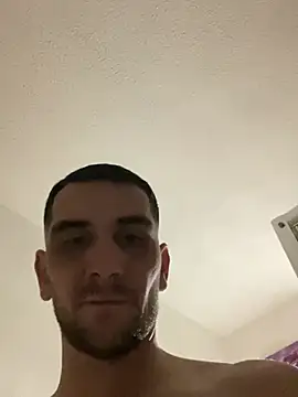 Anthopassif84's cam snapshot