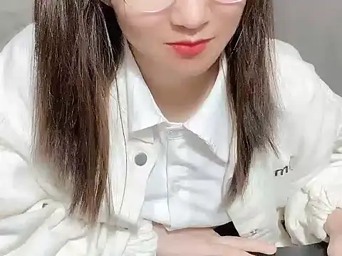 TranOanh999's cam snapshot