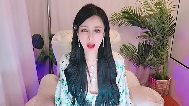 MeettheRainbow's cam snapshot