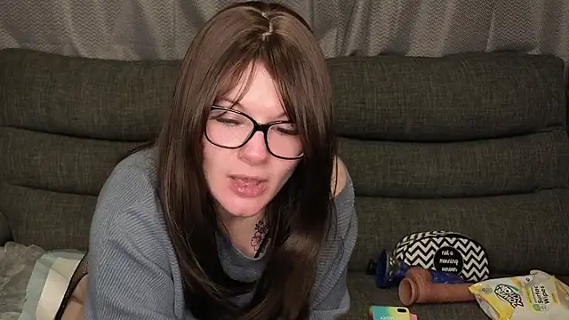 LilacLivXx's cam snapshot