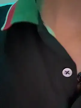 AdrianRinaldi live sex cam