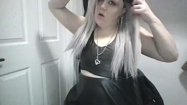 UnpleasantFan156's cam snapshot