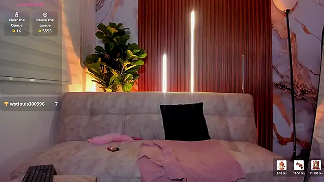 Nickie_reed_'s cam snapshot