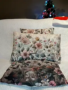 Melody87's cam snapshot