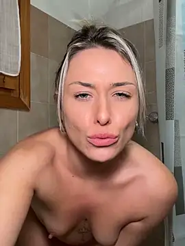 petrouchkaaa_ live sex cam