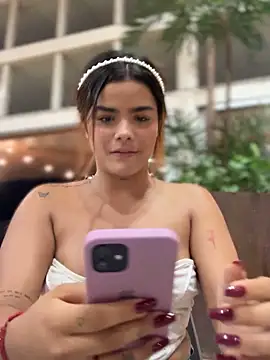 Kaily_Sweet16's cam snapshot