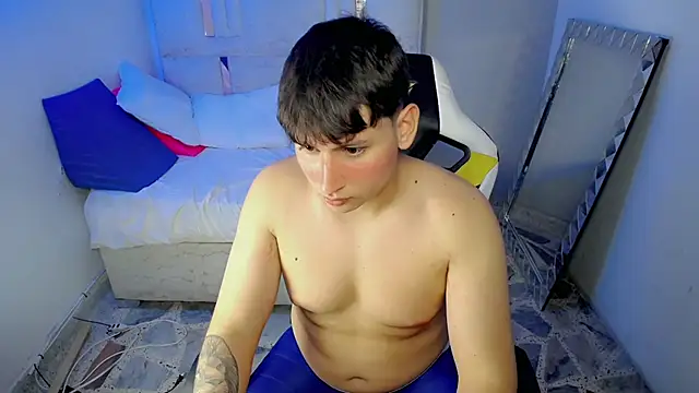 d_moneyy_'s cam snapshot